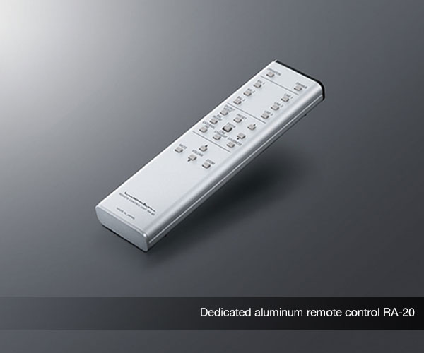 Abundant functions and easy-to-operate remote control