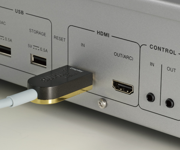 Los terminales de entrada/salida HDMI también permiten la importación de audio digital desde fuentes de vídeo.