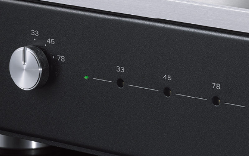 LUXMAN 3-step rotation speed switching with independent adjustment functions